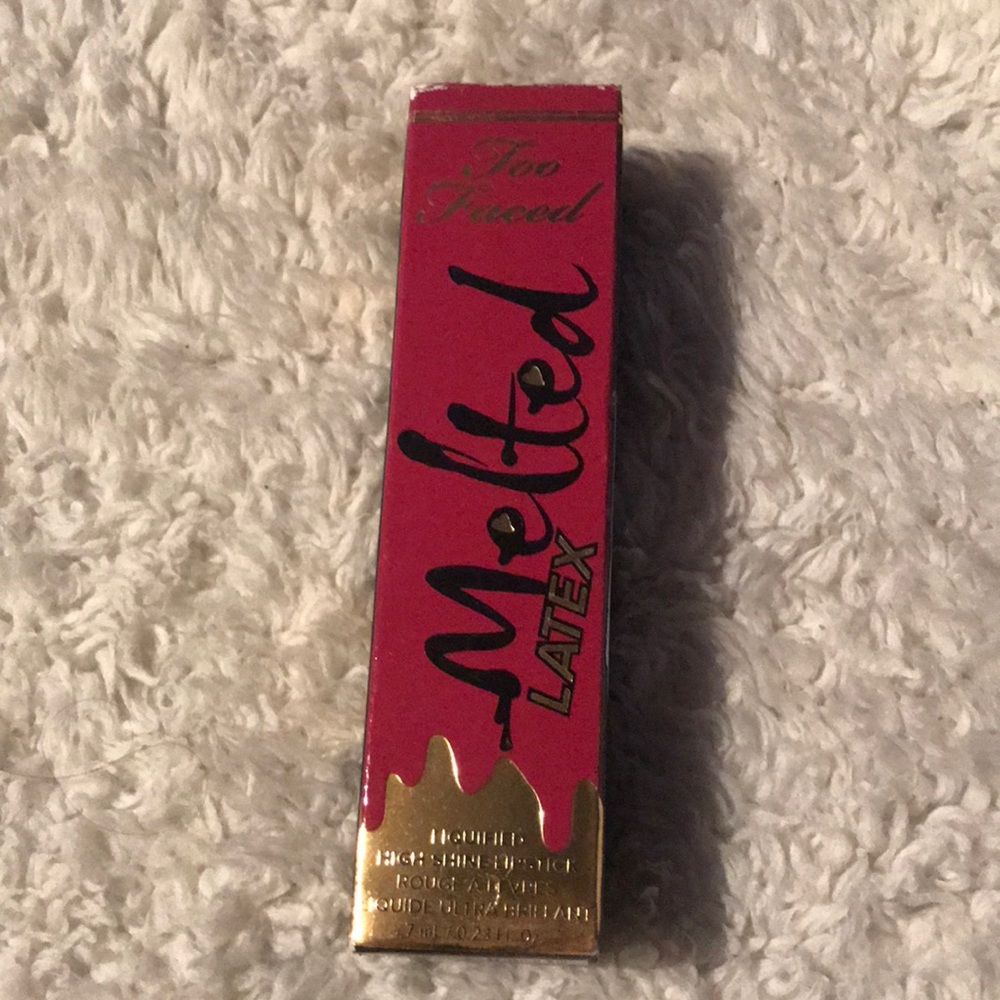 Too Faced Melted Latex 💋